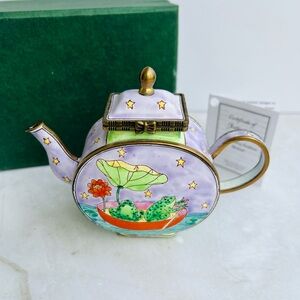 Kelvin Chen Frogs in a boat lavender trinket box miniature teapot